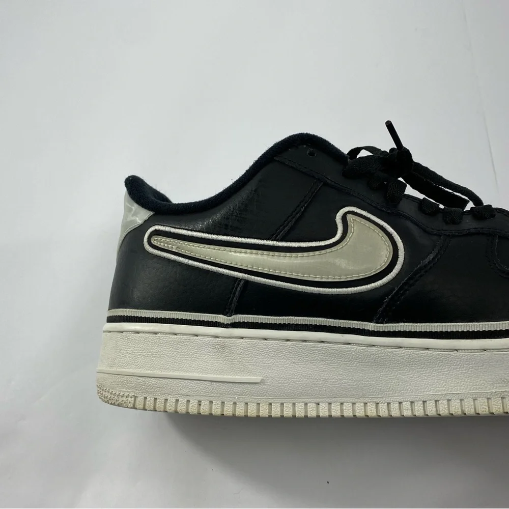 NIKE AIR FORCE 1 Low 07 LV8 Sport AF1 Black White Men’s 12 AJ 7748-001 Sneakers - Picture 9 of 16